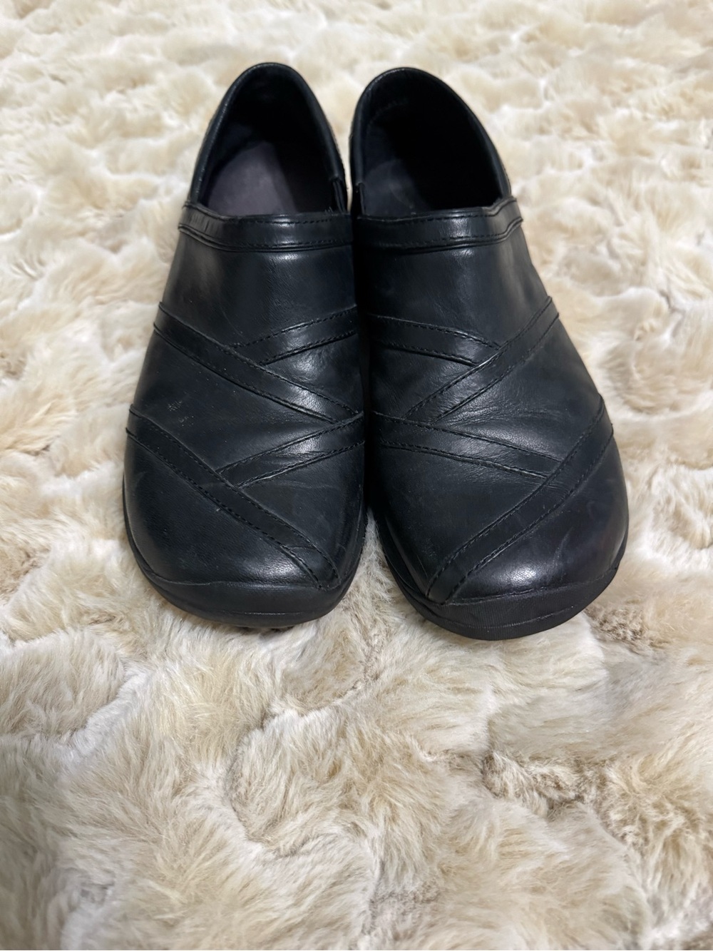 Merrell Black Slip-On Leather Casual Clog Shoes